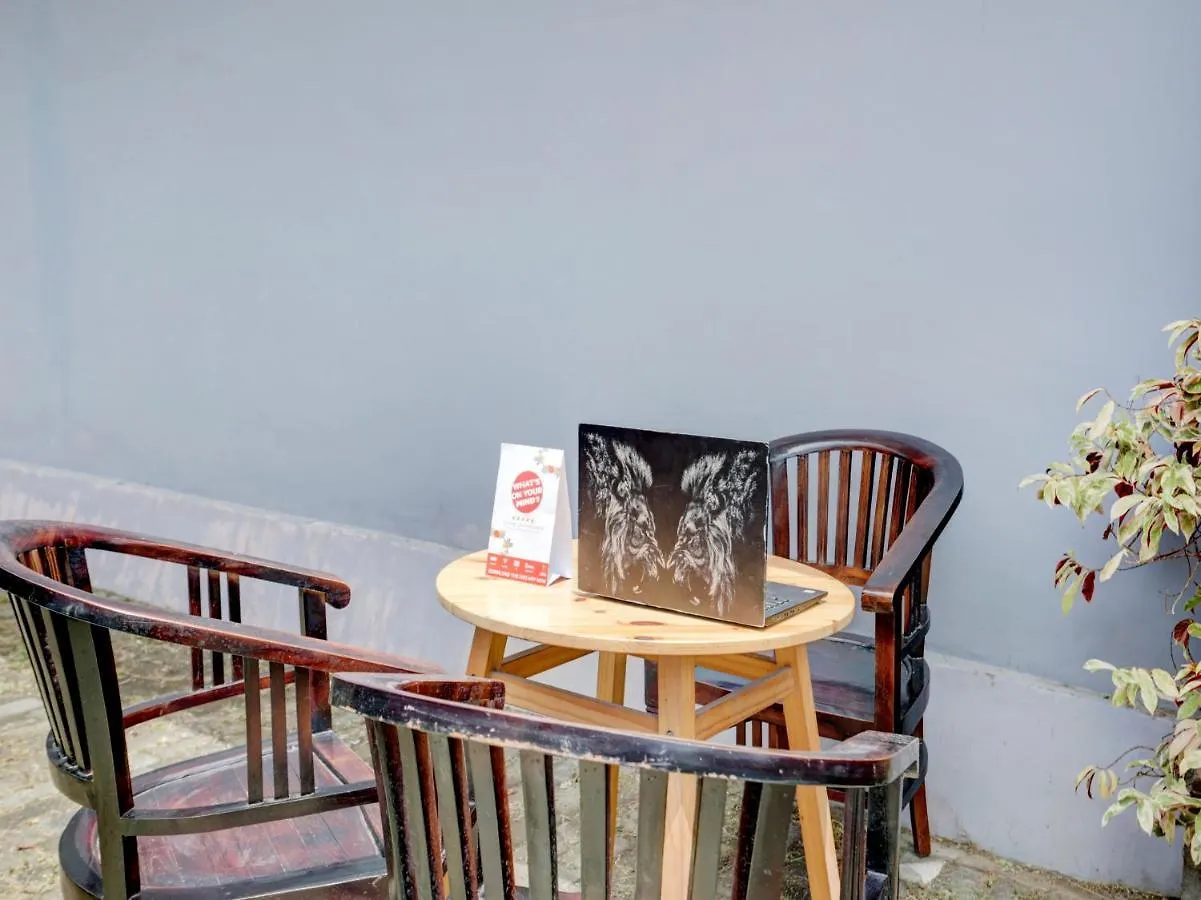 Oyo 90711 Blembong Homestay Jimbaran